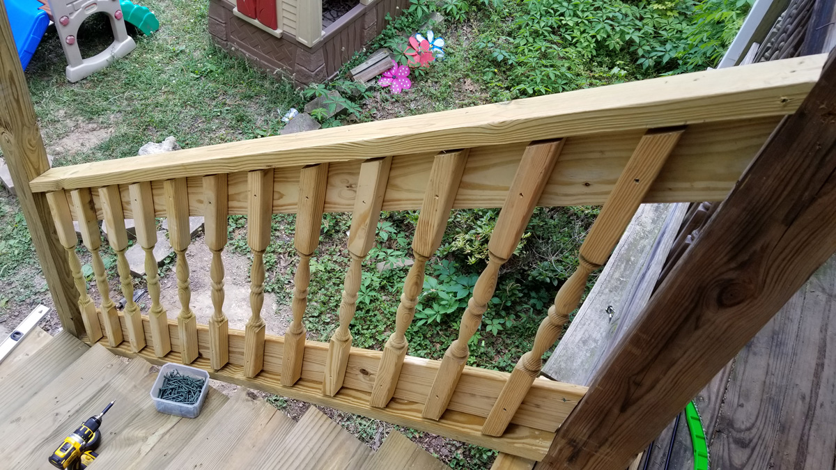 Handrail with spindles Handrail with spindles
